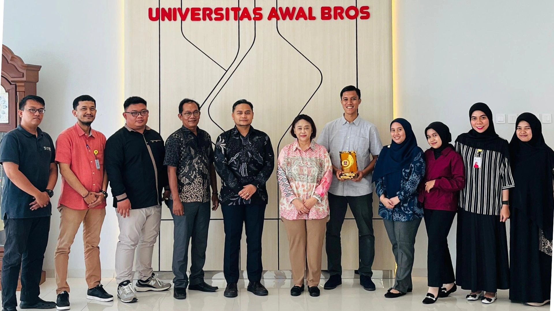 Kunjungan Nusa Putra University Diterima oleh FTKE Universitas Awal Bros